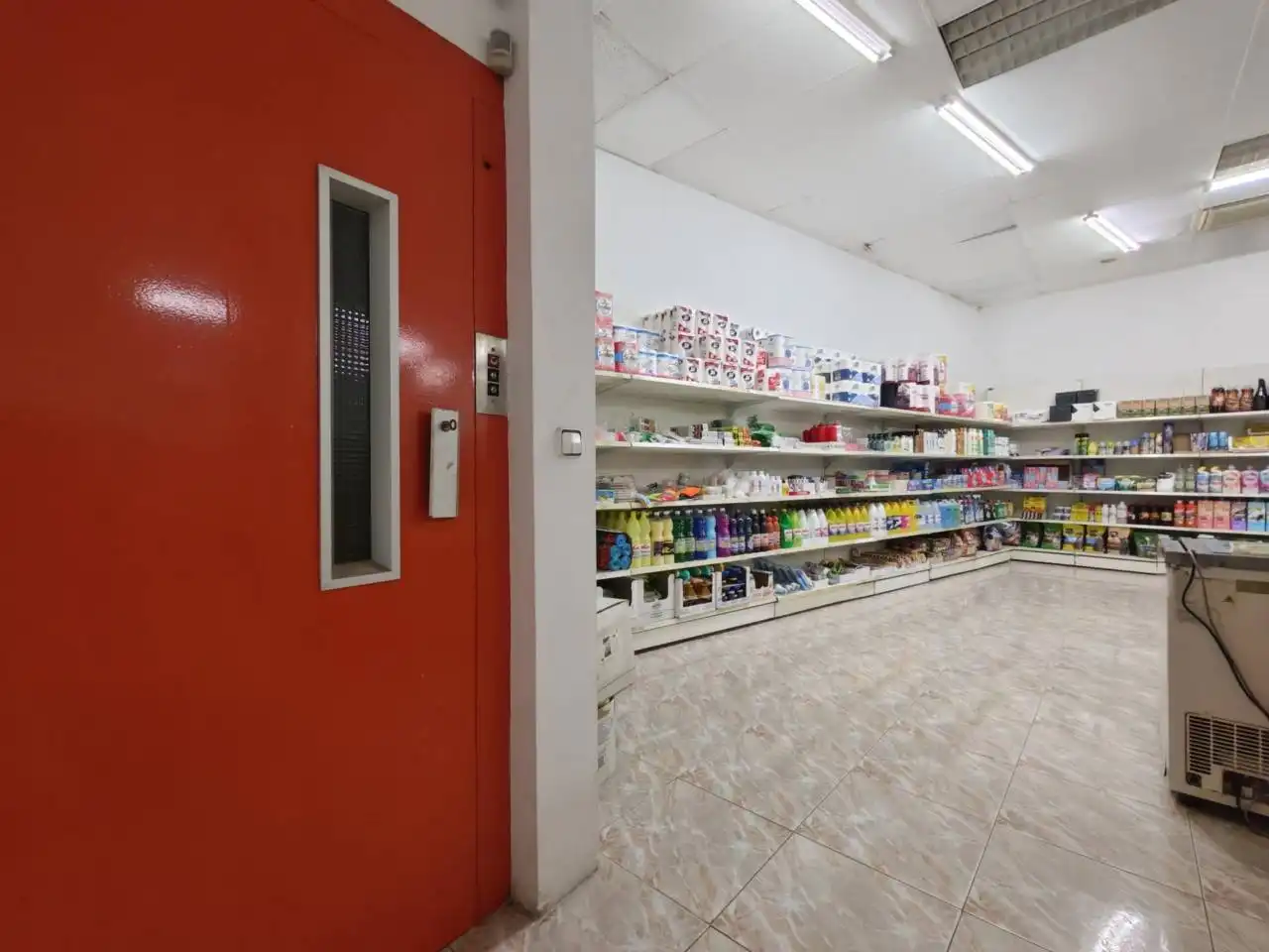 Local commercial à vendre à Avenida Bertran i Serra, imagen 8