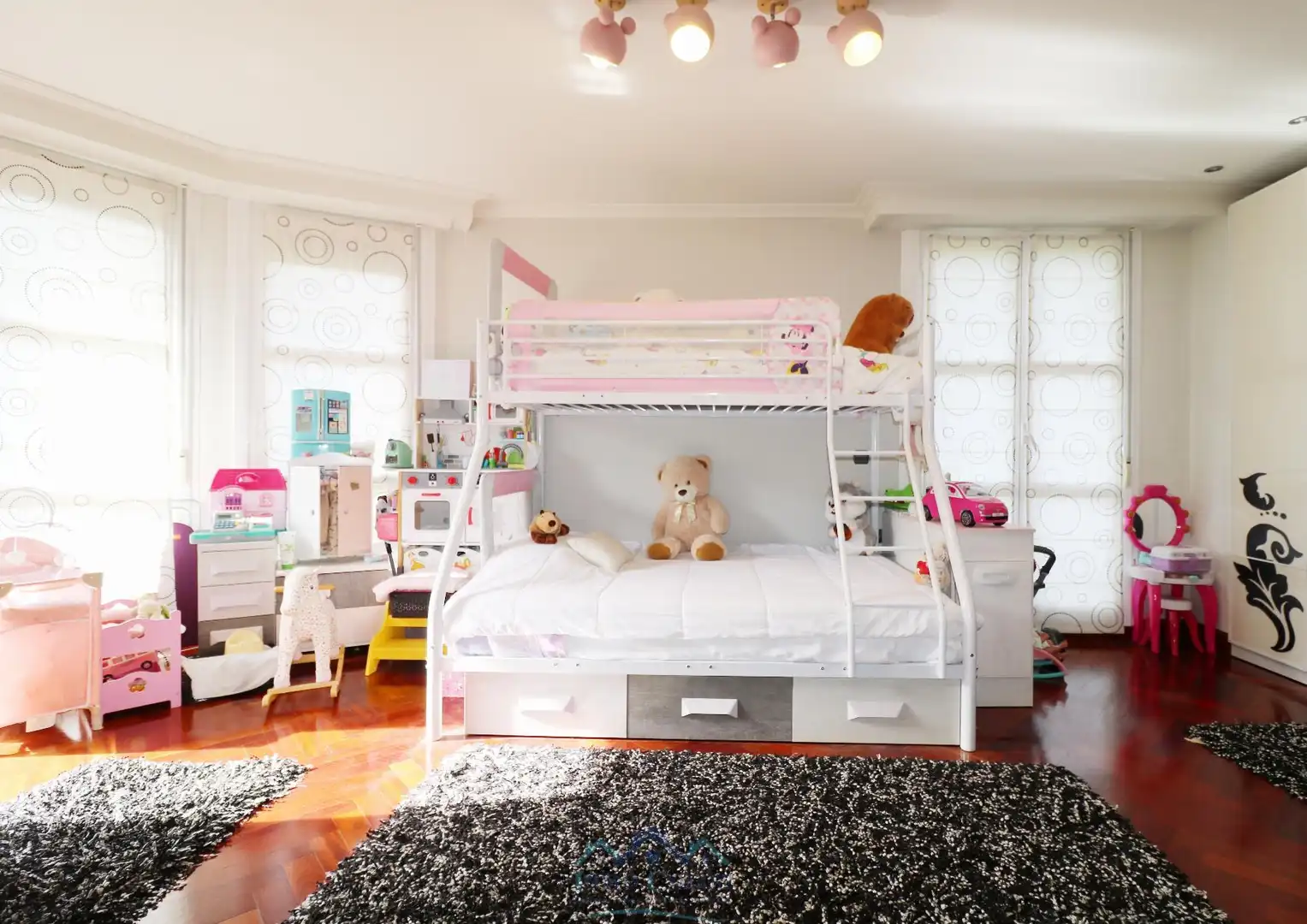 Bedroom of Duplexes for sale in Irun   with Heating, Terrace and Balcony