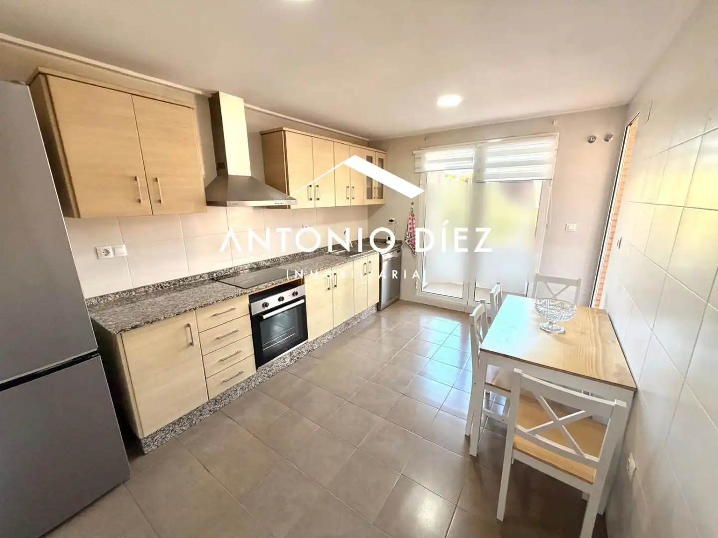 Cocina de Piso en venta en Monforte del Cid con Terraza, Trastero y Amueblado