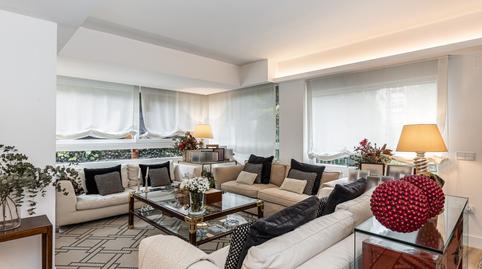 Foto 2 de Pis en venda a San Pascual, Madrid