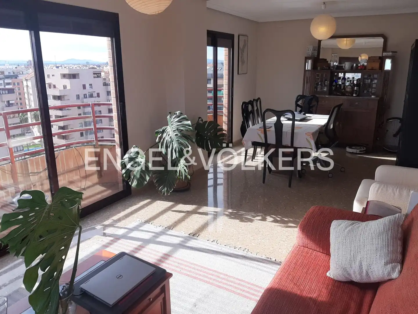 Terrasse von Wohnung zur Miete in Valencia mit Heizung, Terrasse und Balkon