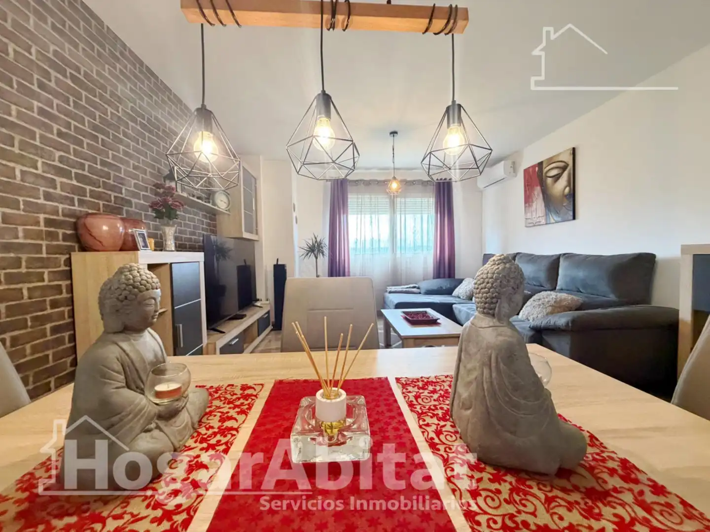 Wohnzimmer von Dachboden zum Verkauf in Vilamarxant mit Klimaanlage und Terrasse