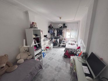 Casa con balcón en venta en Pescadores - Saladillo