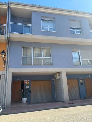 Casa adosada en Venta en Llaurí