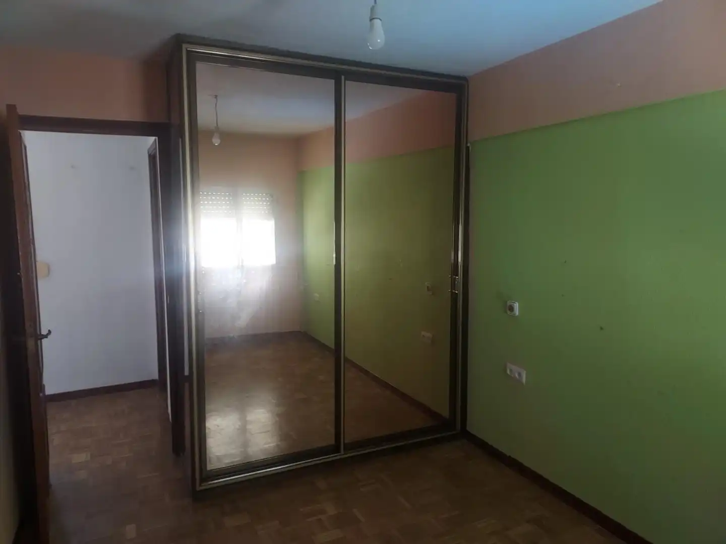 Bedroom of Flat for sale in Madrid