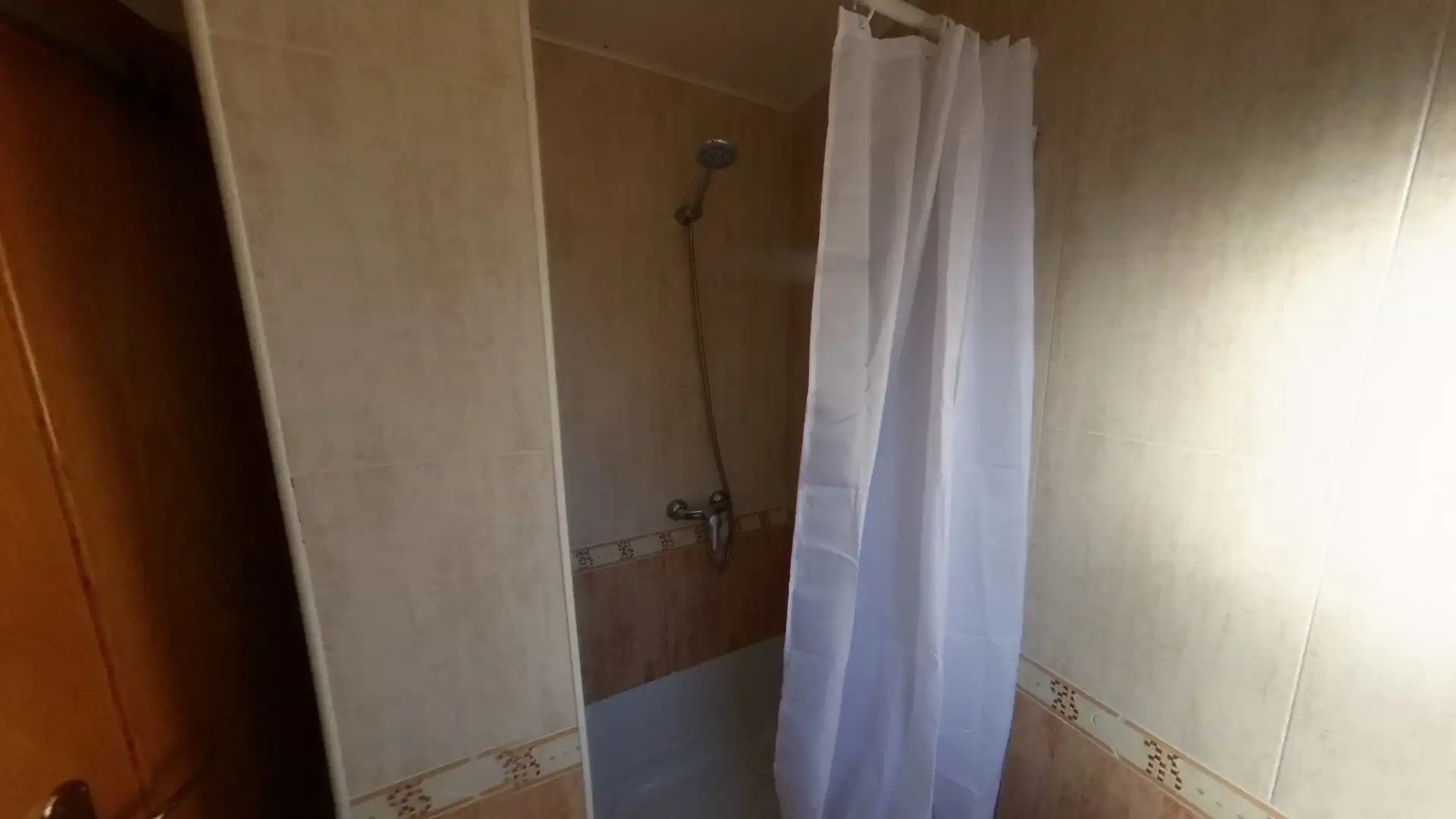 Flat for rent in Calle de Gonzalo Herrero, Valdeacederas