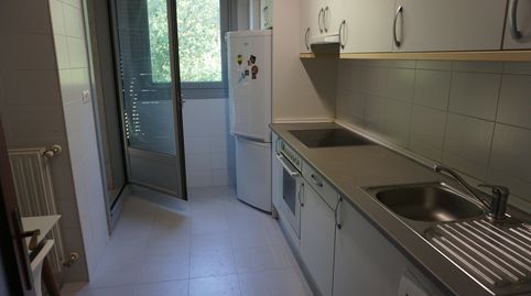 Foto 3 de Piso en venta en Calle Goikiri, Ugao- Miraballes, Bizkaia