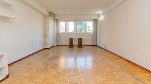 Foto 2 de Piso en venta en Alameda de Osuna, Madrid Capital