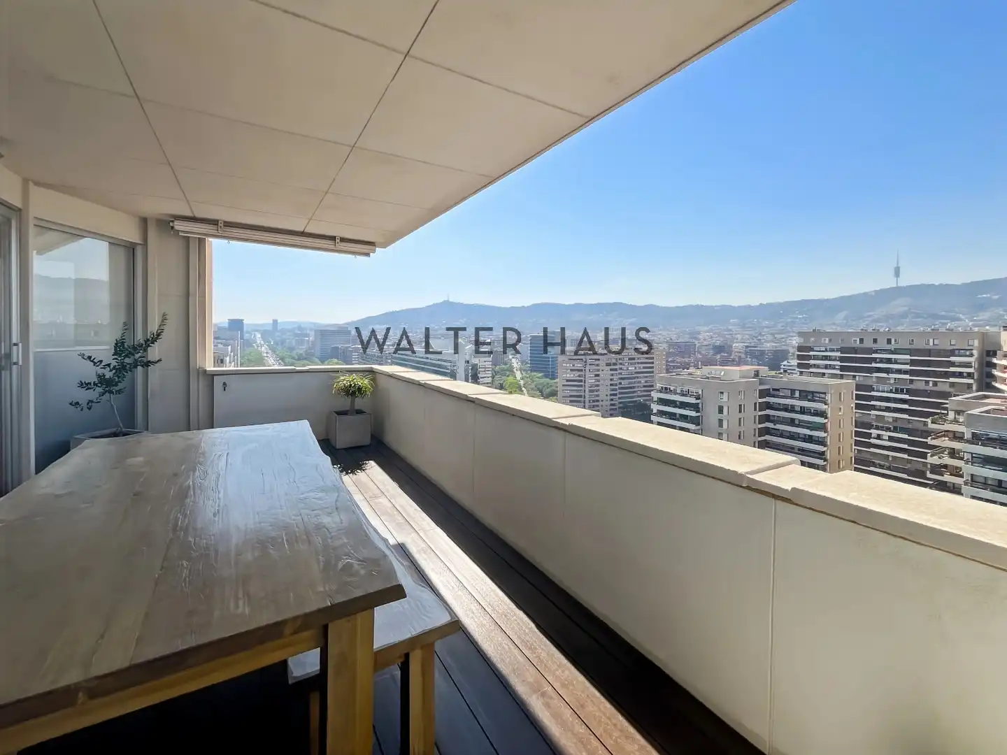 Terrasse von Wohnung zur Miete in Barcelona mit Klimaanlage, Heizung und Möbliert