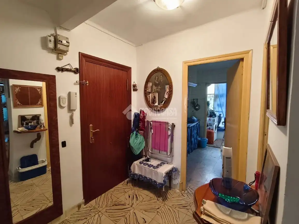 Piso en venta en Alicante / Alacant con Balcón
