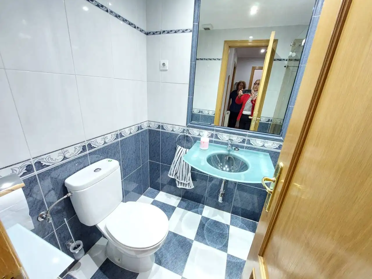 Piso de alquiler en Sector B