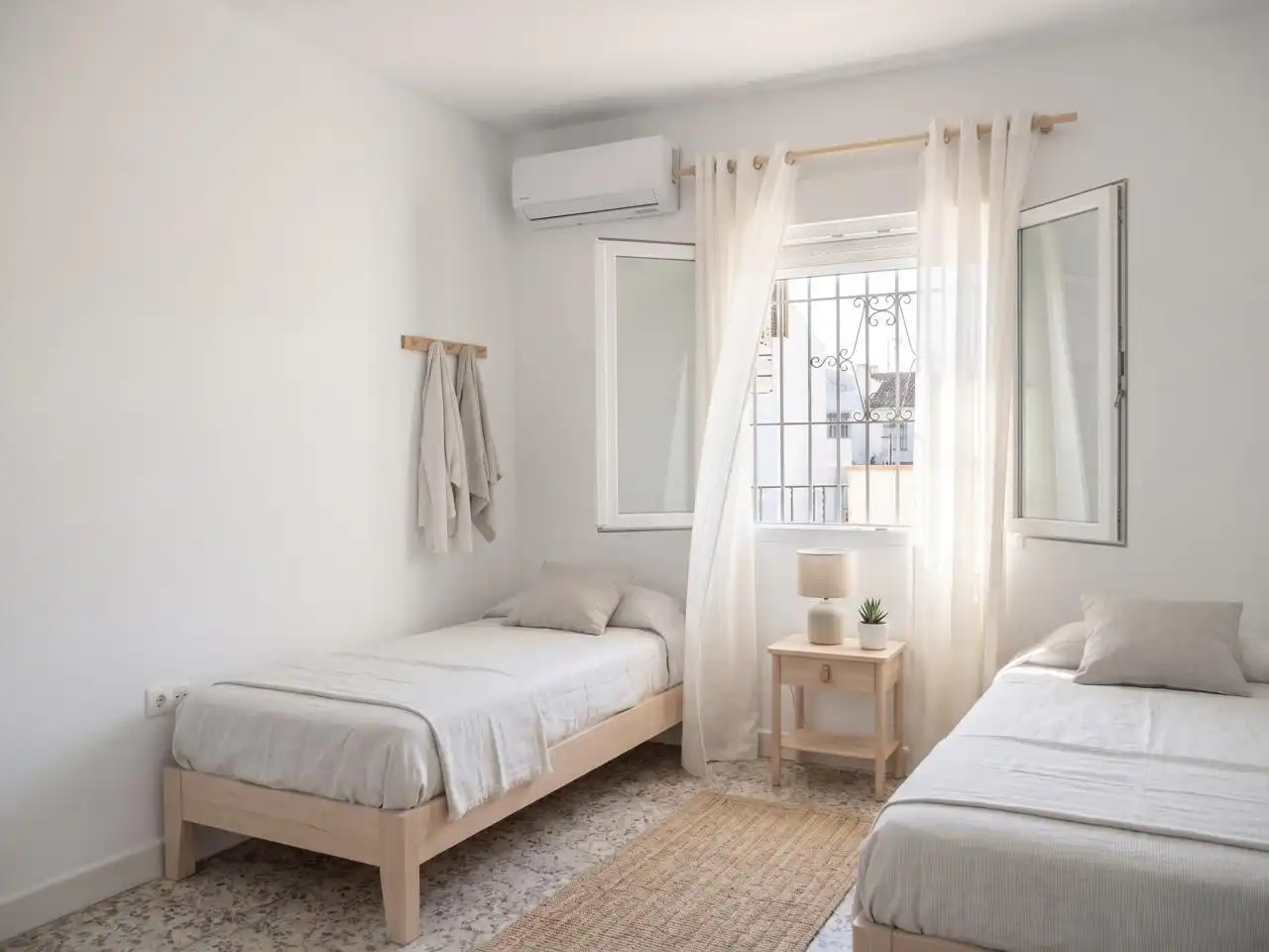 Habitación de Casa adosada en venta en Umbrete con Aire acondicionado, Terraza y Balcón