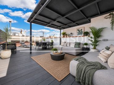 Ático con ascensor en venta en Carrer dels Escudellers