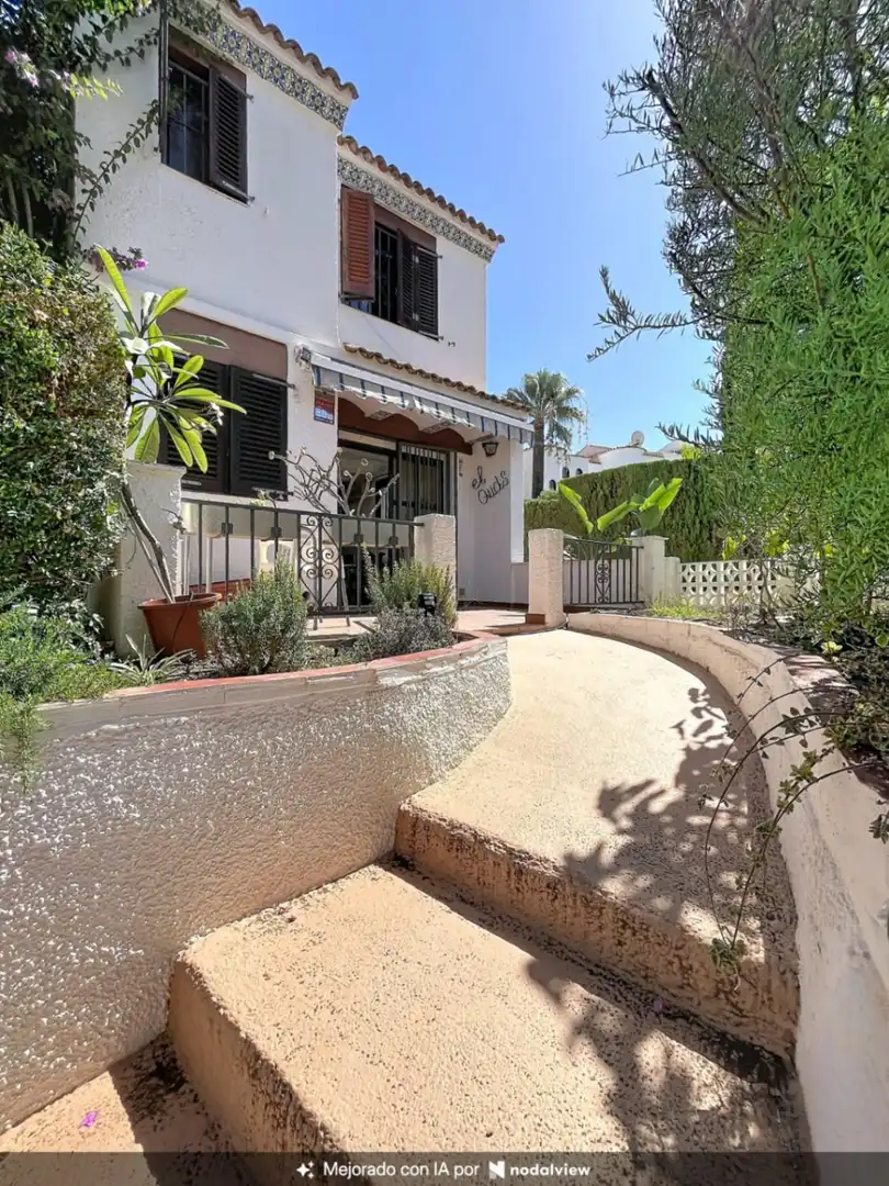 Jardín de Casa o chalet en venta en L'Alfàs del Pi con Aire acondicionado, Jardín privado y Terraza