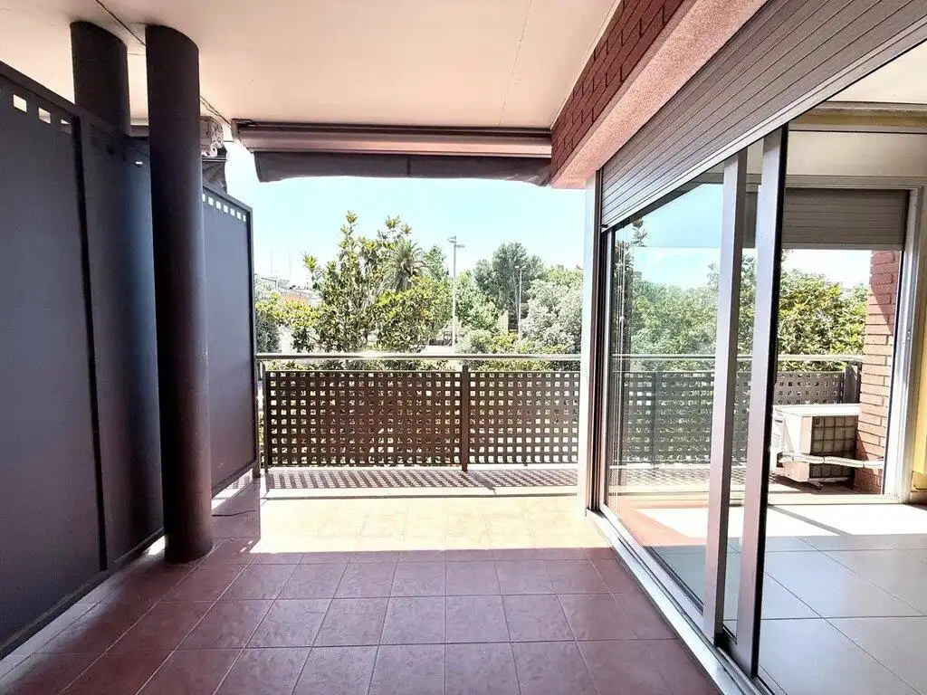 Terrasse von Wohnungen zum Verkauf in Figueres mit Klimaanlage, Heizung und Terrasse