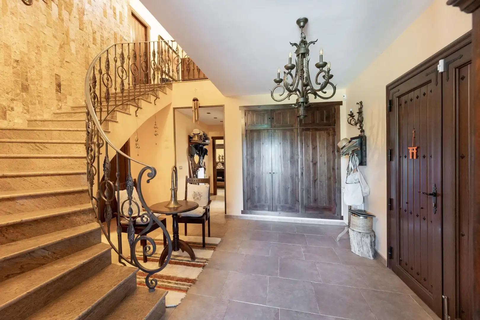 Houses for sale in Colomera  with Heating, Terrace and Storage room