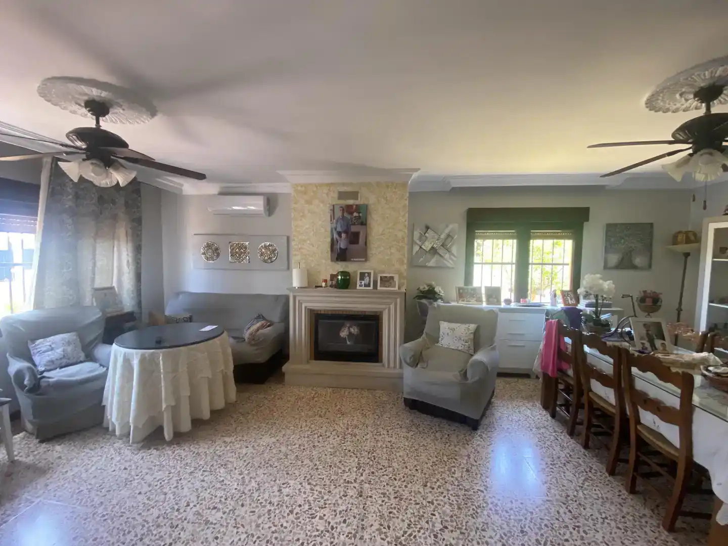 Sala d'estar de Casa o xalet en venda en Montilla, Córdoba