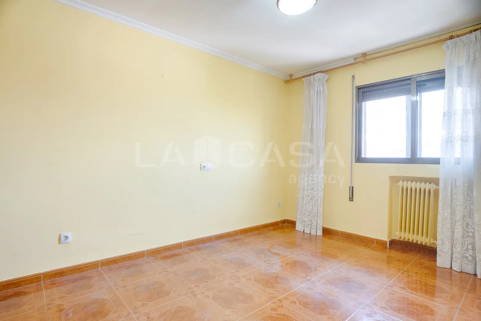 Dúplex en venta en Barcelona con Calefacción y Balcón