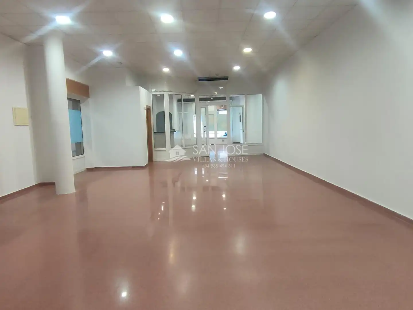 Local en venta en Aspe con Aire acondicionado