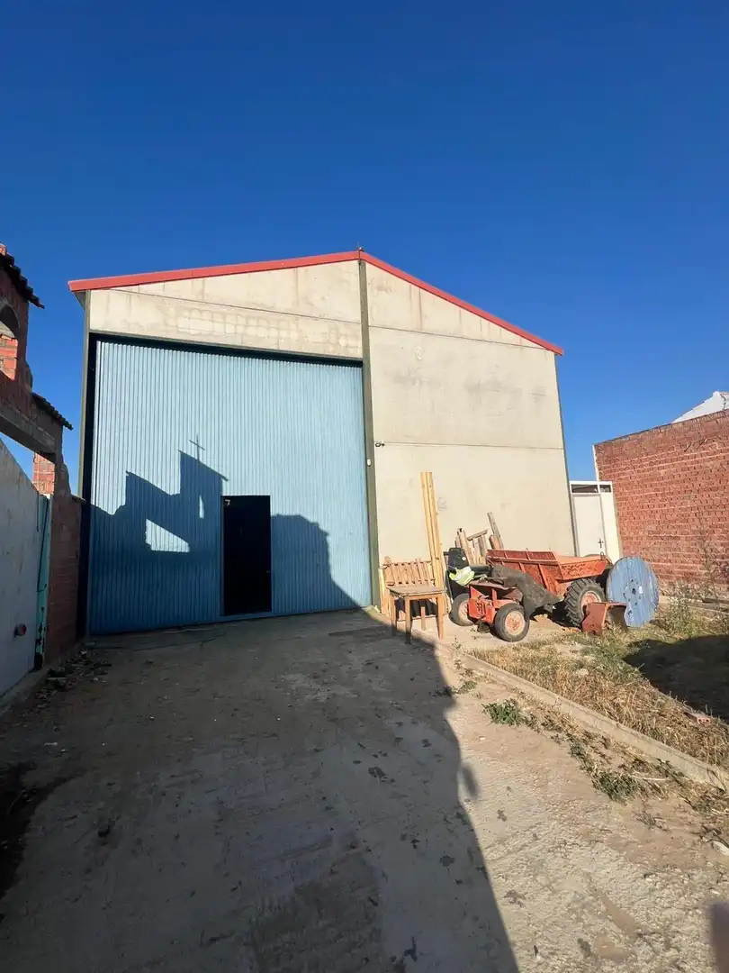 Vista exterior de Finca rústica en venda en Los Palacios y Villafranca