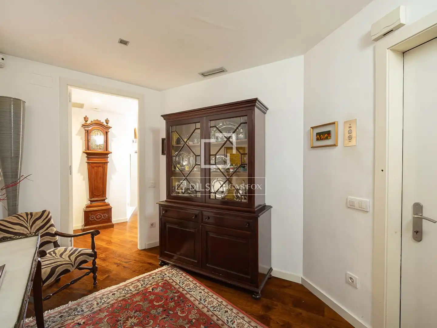 Flat for sale in Barcelona  with Air Conditioner, Heating and Parquet flooring