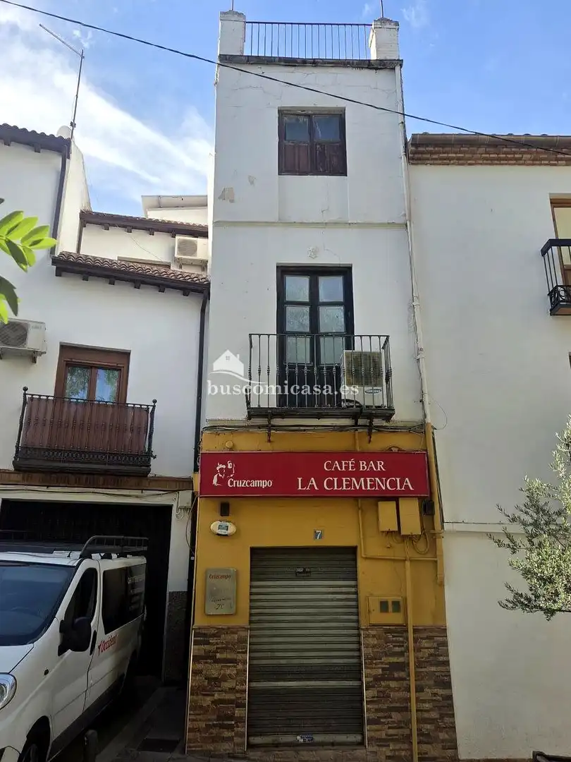 Casa adosada en venda en Jaén amb Terrassa i Balcó