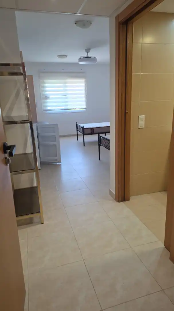 Habitación de Estudio de alquiler en Benalmádena con Aire acondicionado, Amueblado y Horno