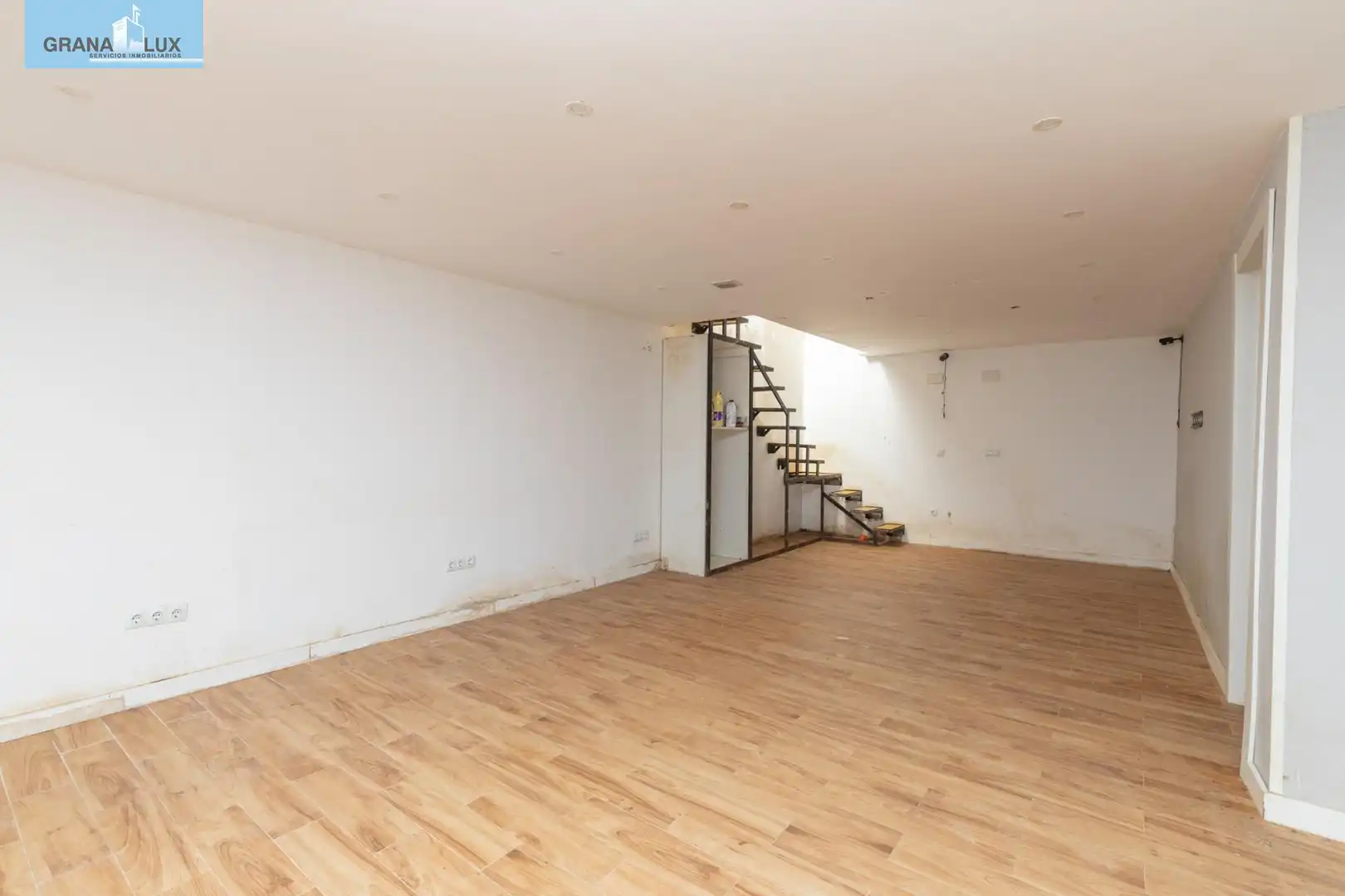 Detached house with terrace for sale in Calle Puntal de las Siete Lagunas, imagen 44