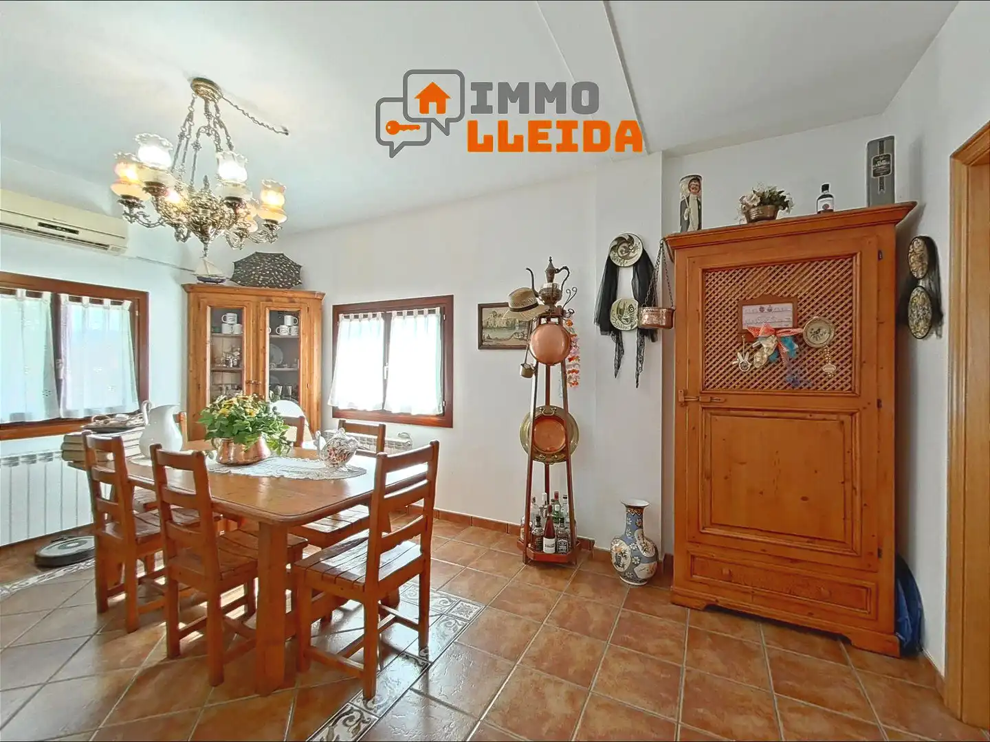 Adosado con terraza en venta en Carrer Font, imagen 3