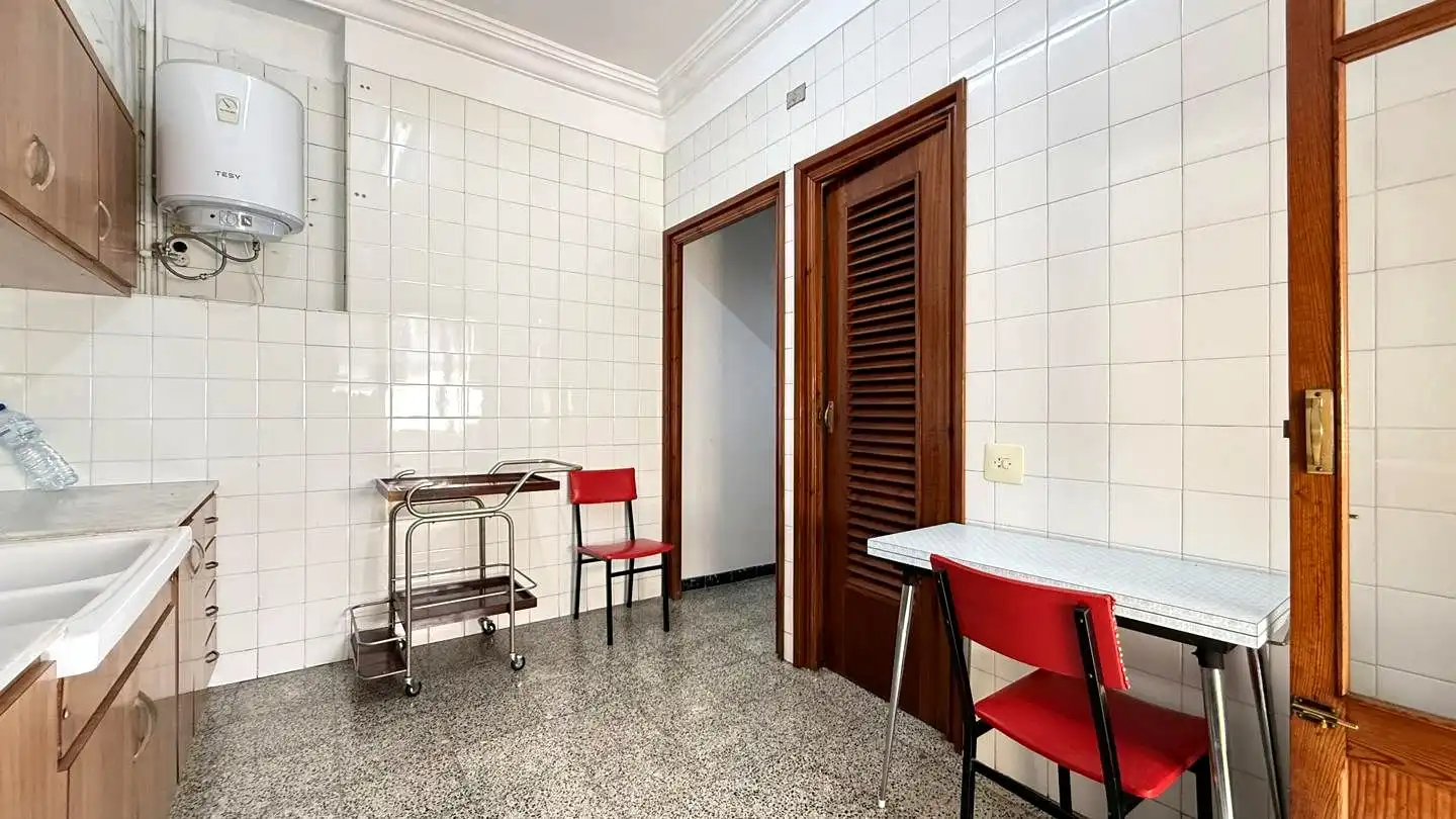 Wohnung mit Terrasse zum Verkauf in Casc Urbà, imagen 12