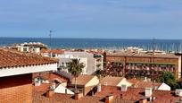 Außenansicht von Wohnung zum verkauf in Premià de Mar mit Terrasse und Balkon