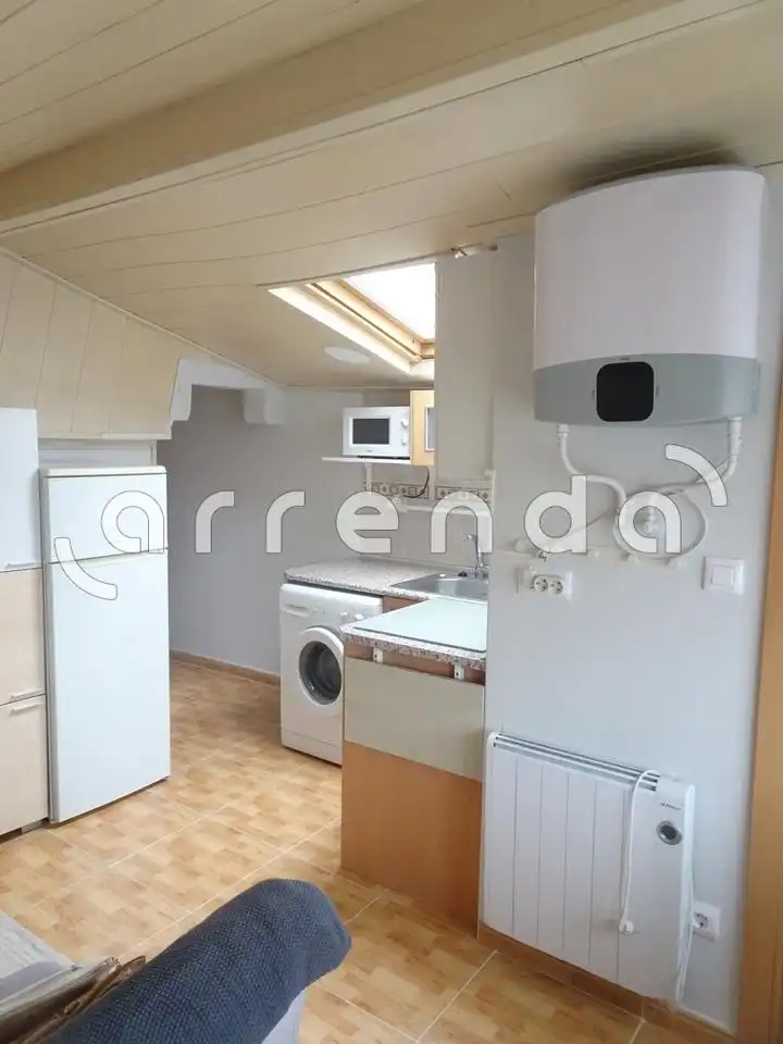 Kitchen of Flat for rent in Laredo  with Heating and Furnished