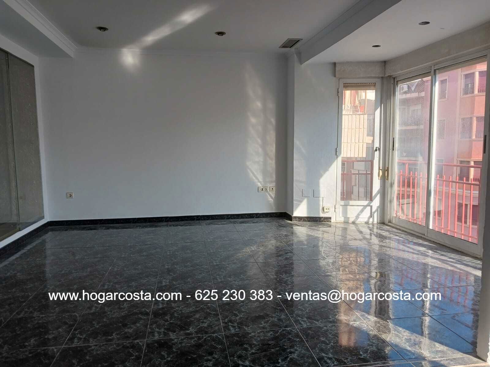 Wohnung zum verkauf in Carrer Poeta Miguel Hernandez, 44, Reina Victoria - Miguel Hernández, Elche ciudad