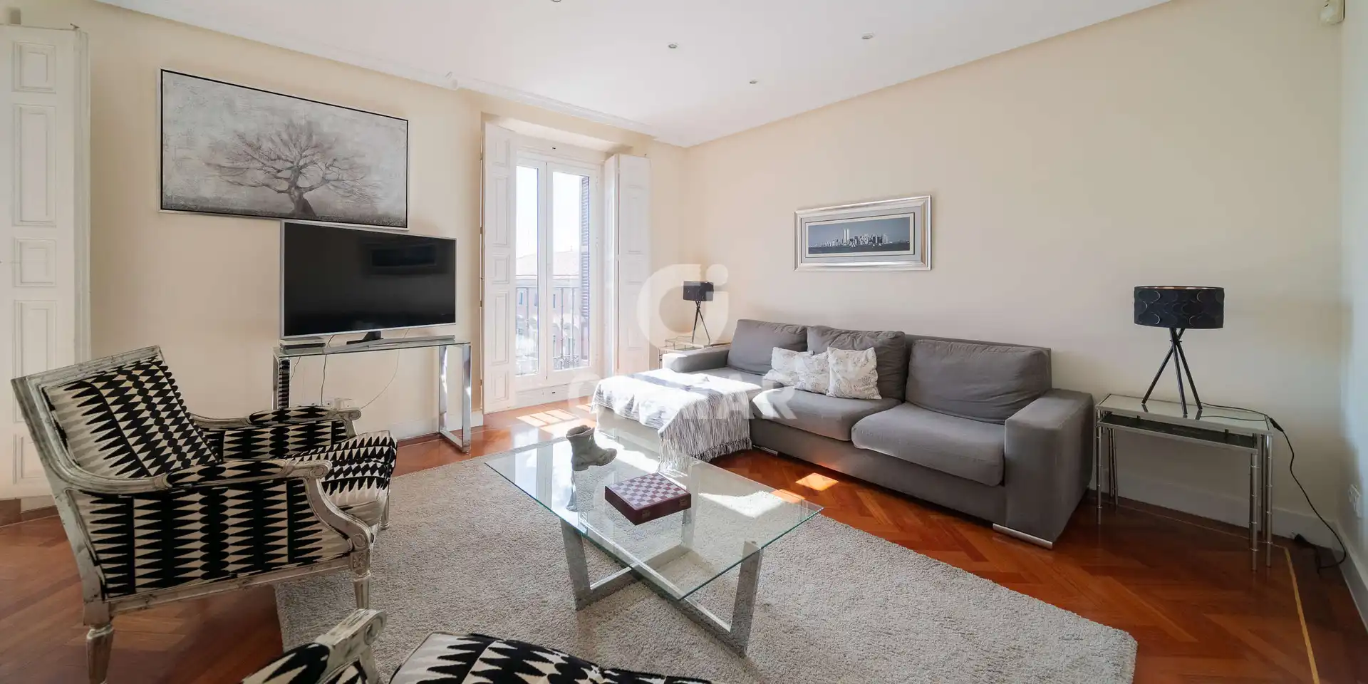 Living room of Flat for sale in Madrid  with Heating and Storage room