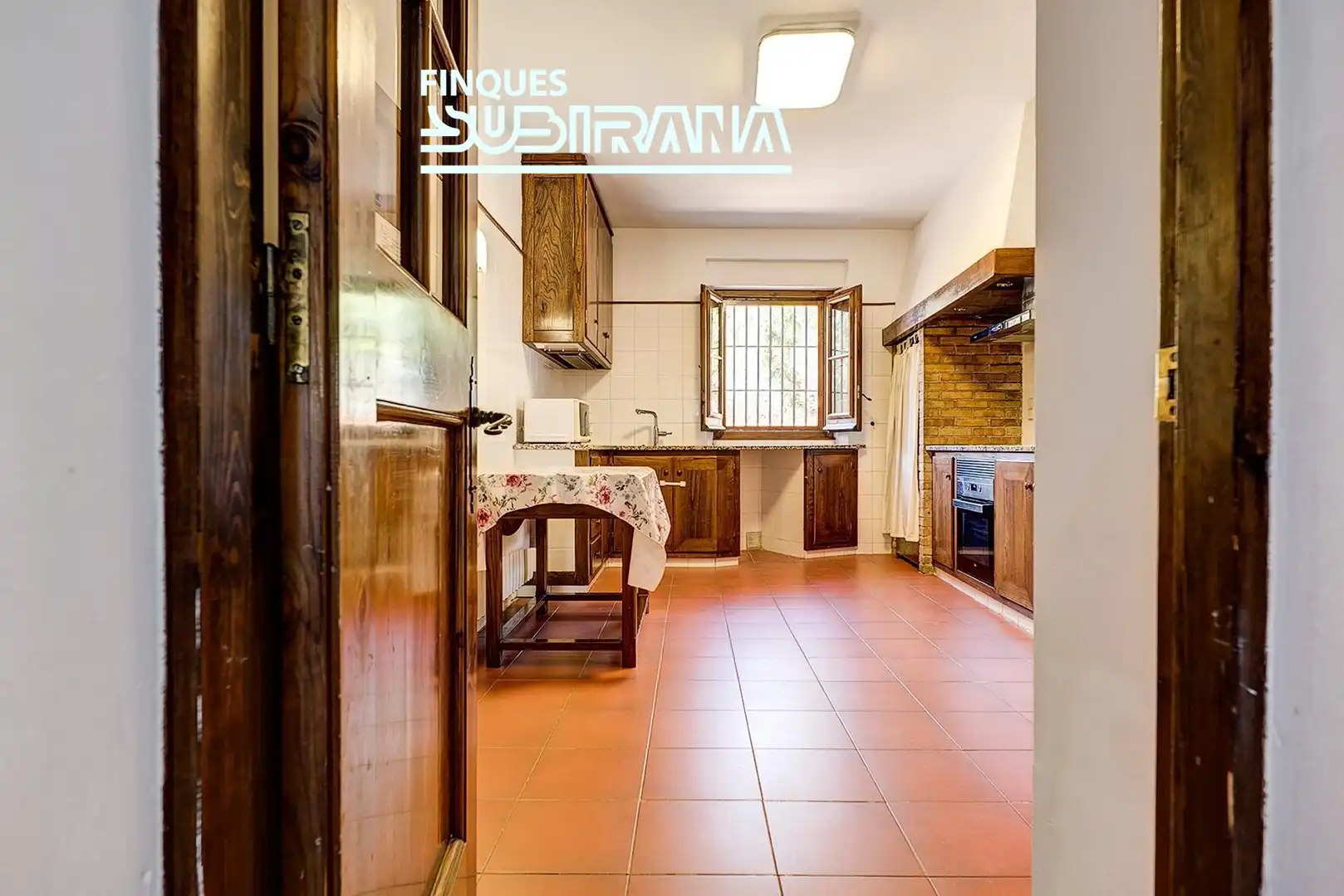 Cocina de Finca rústica en venta en Igualada con Calefacción, Jardín privado y Terraza