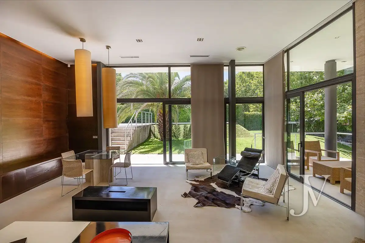 Sala de estar de Casa o chalet en venta en Madrid con Aire acondicionado, Calefacción y Jardín privado