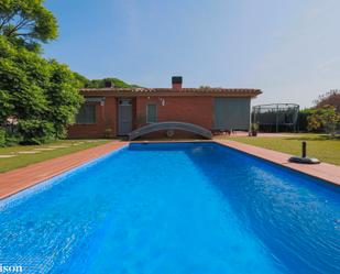 Swimming pool of House or chalet for sale in Sant Vicenç de Montalt  with Air Conditioner, Terrace and Swimming Pool