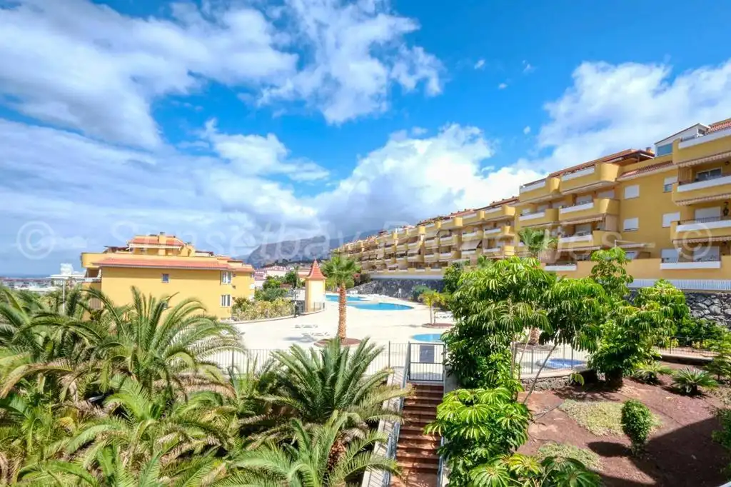 Flat for sale in Lajial ,Urb Playa De La Arena, Puerto de Santiago