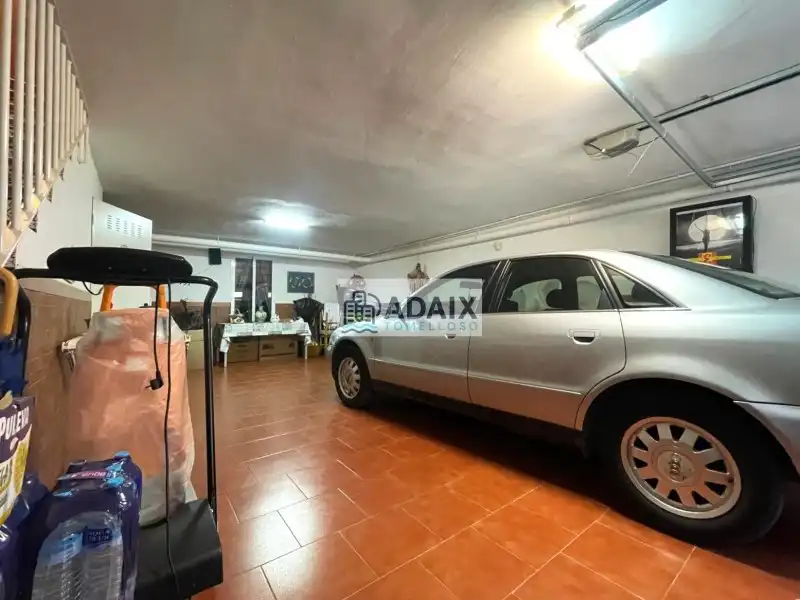 Aparcament de Casa adosada en venda en Tomelloso amb Aire condicionat, Calefacció i Balcó