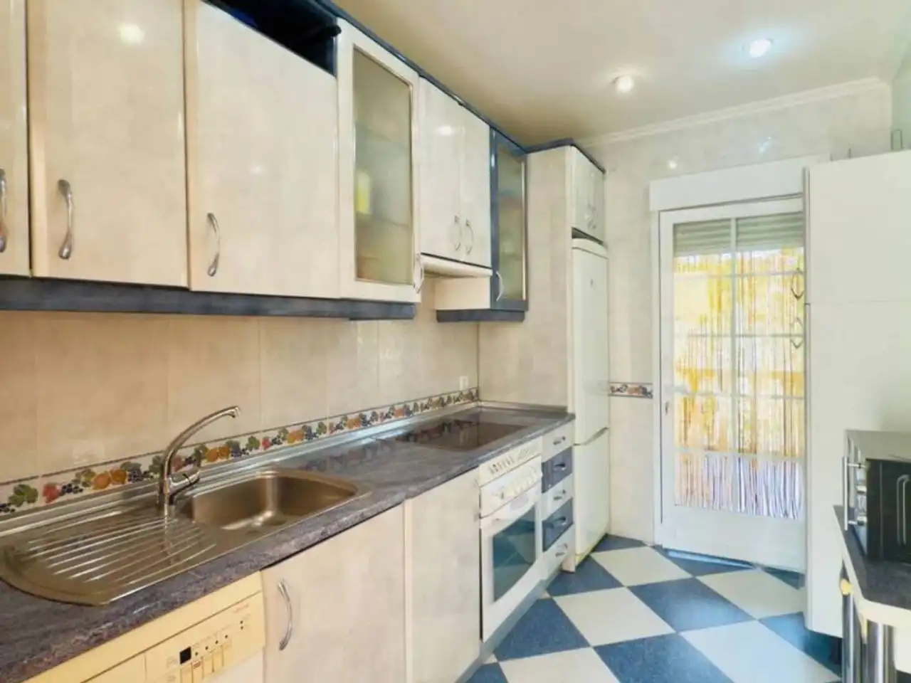 Casa o chalet en venta en Calle Calle Pontevedra, Villa del Prado