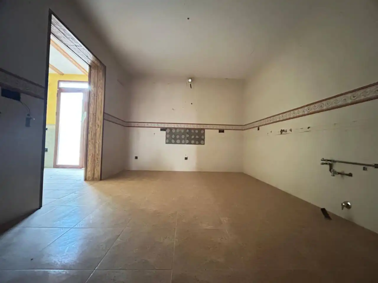 Casa adosada en venta en Consuegra con Jardín privado y Terraza