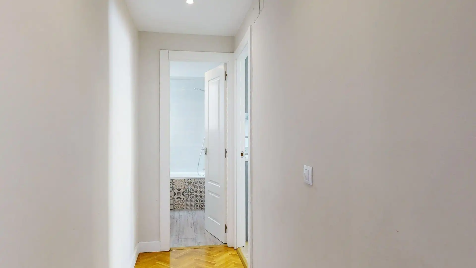 Flat for sale in Zaragoza  with Air Conditioner, Heating and Parquet flooring