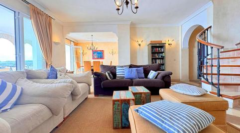 Foto 4 de Àtic en venda a La Perla de la Bahia, Bahía de Casares, Málaga