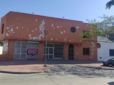 Industriegebäude zur Miete in Avenida adolfo Suarez,