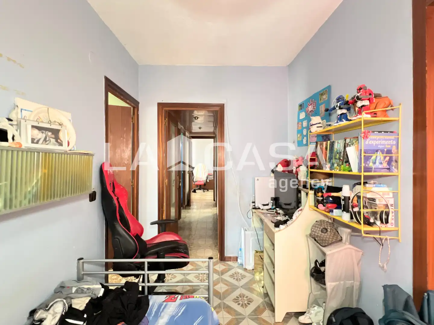 Flat for sale in Badalona  with Balcony