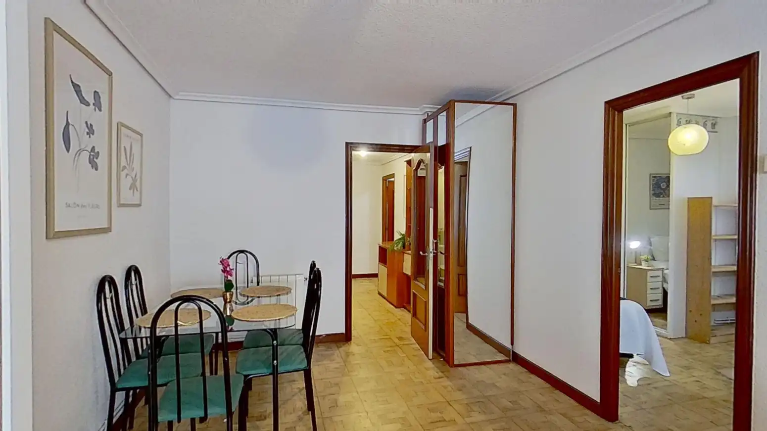 Flat for sale in CL FERNANDO RIOS, Los Castros