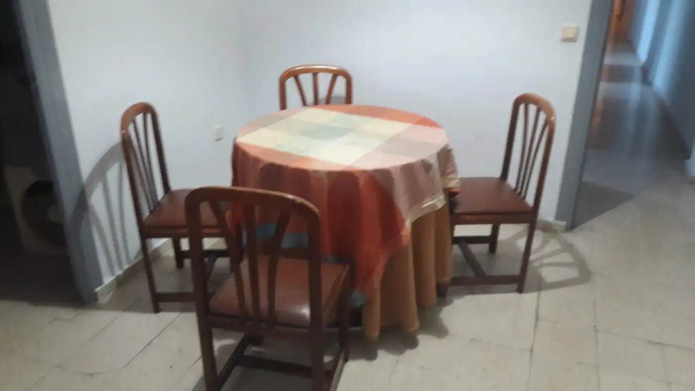 Comedor de Piso de alquiler en Cáceres con Calefacción y Amueblado