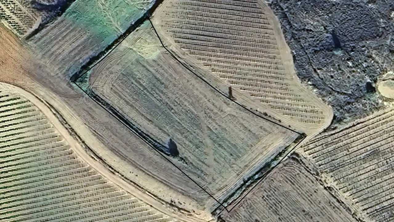 Lands and plots for sale in C/ Polígono 8 Parcela 104 Nº 8, imagen 3