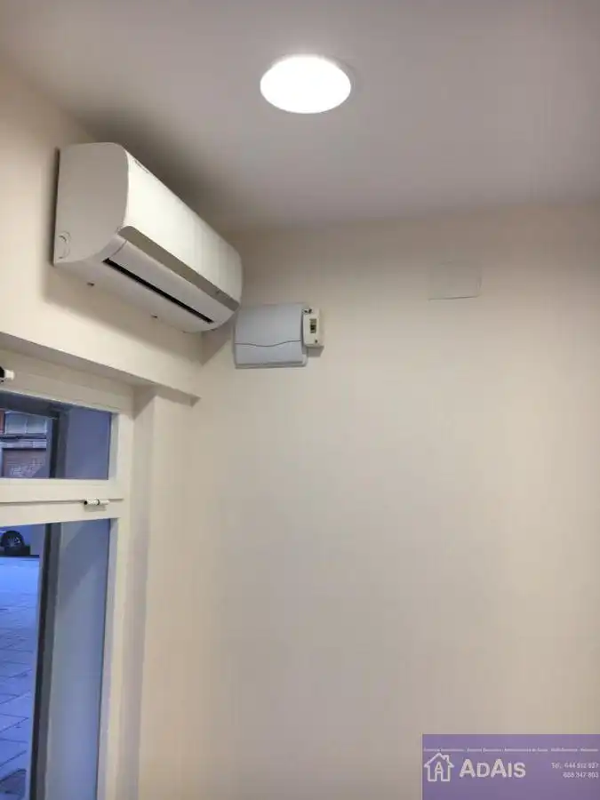 Habitación de Planta baja en venta en Gandia con Aire acondicionado, Calefacción y Amueblado