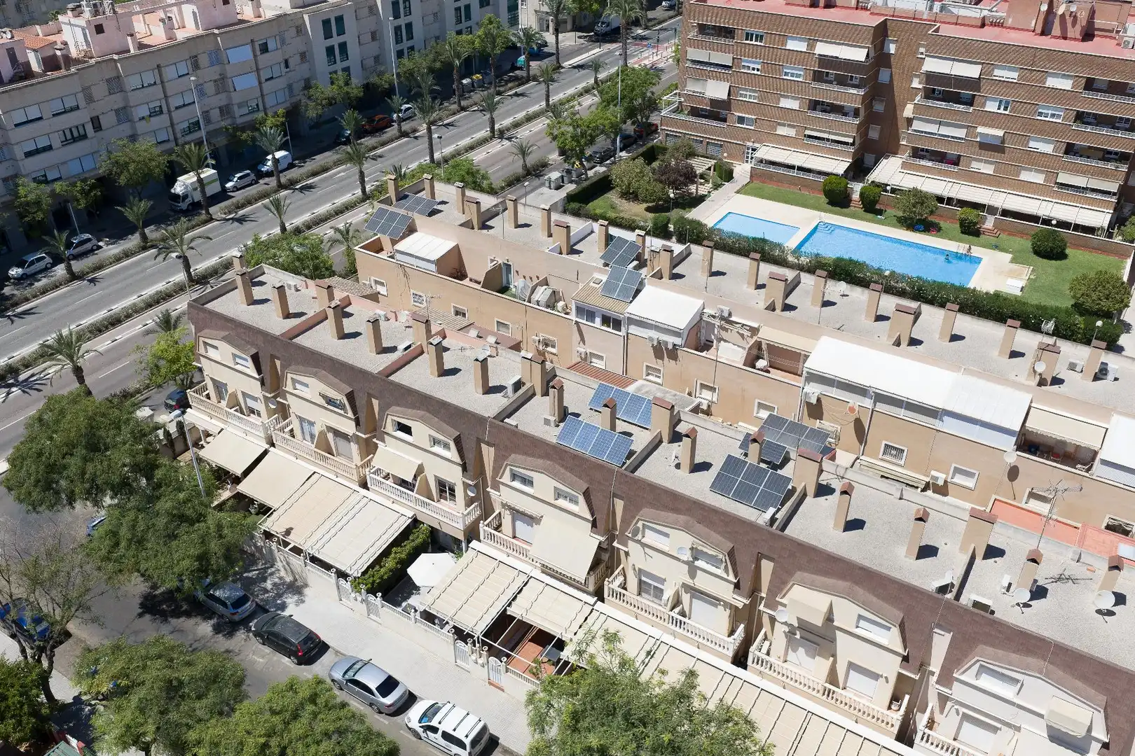 Exterior view of Detached homes for sale in Elche / Elx  with Air Conditioner, Private garden and Terrace